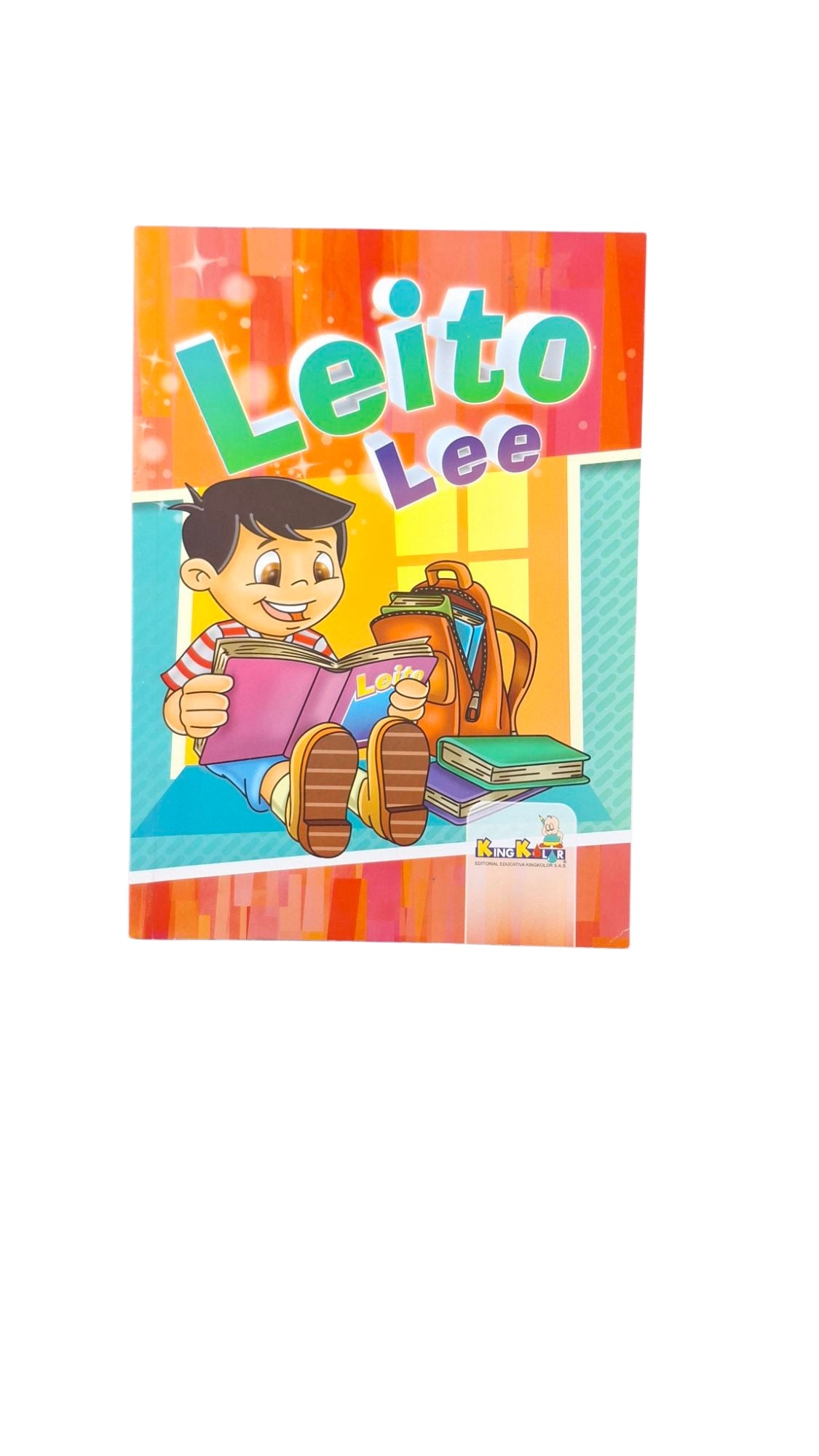 Leito lee by Luis Carlos Valenzuela