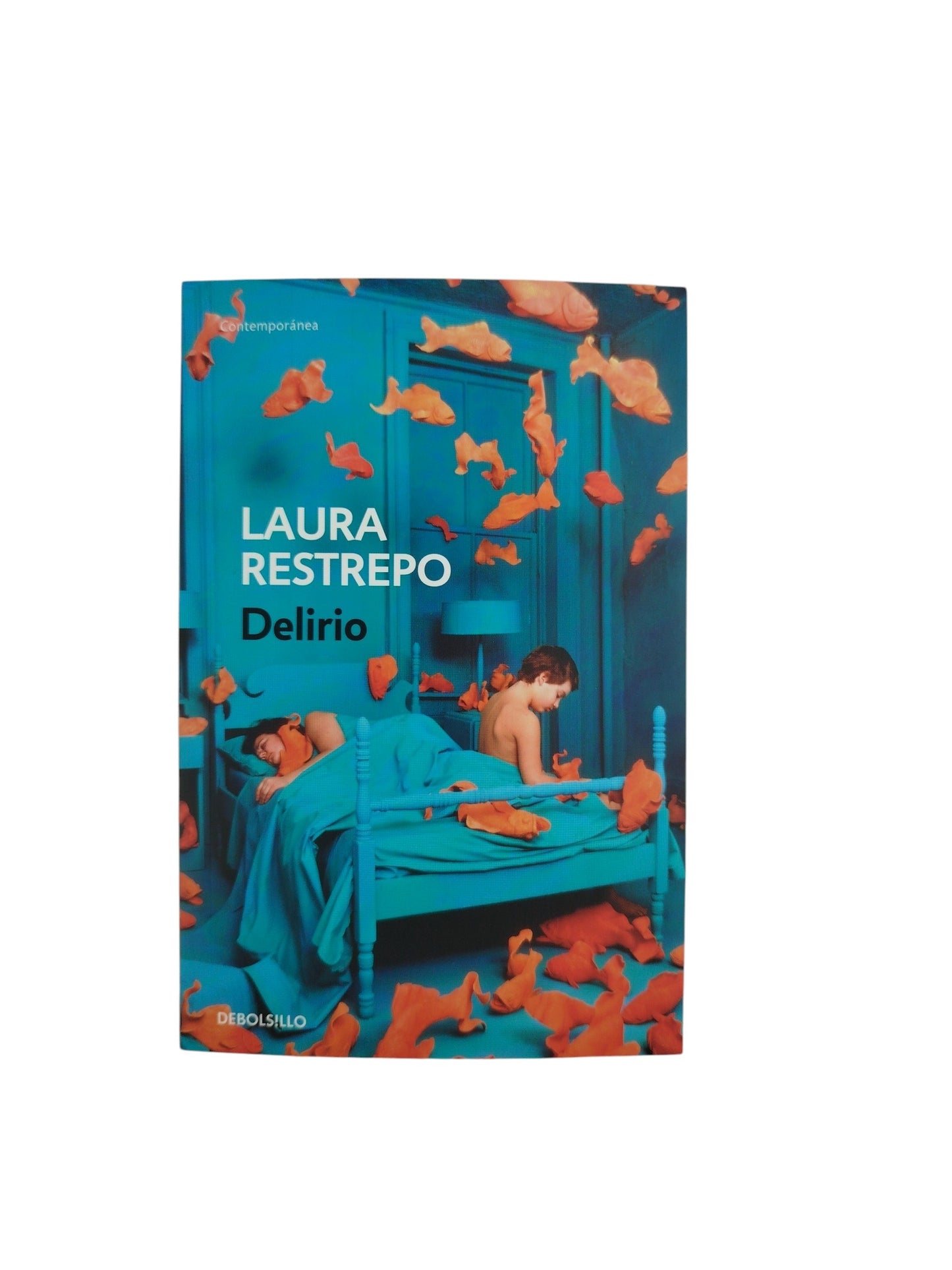 Delirio by LAURA RESTREPO