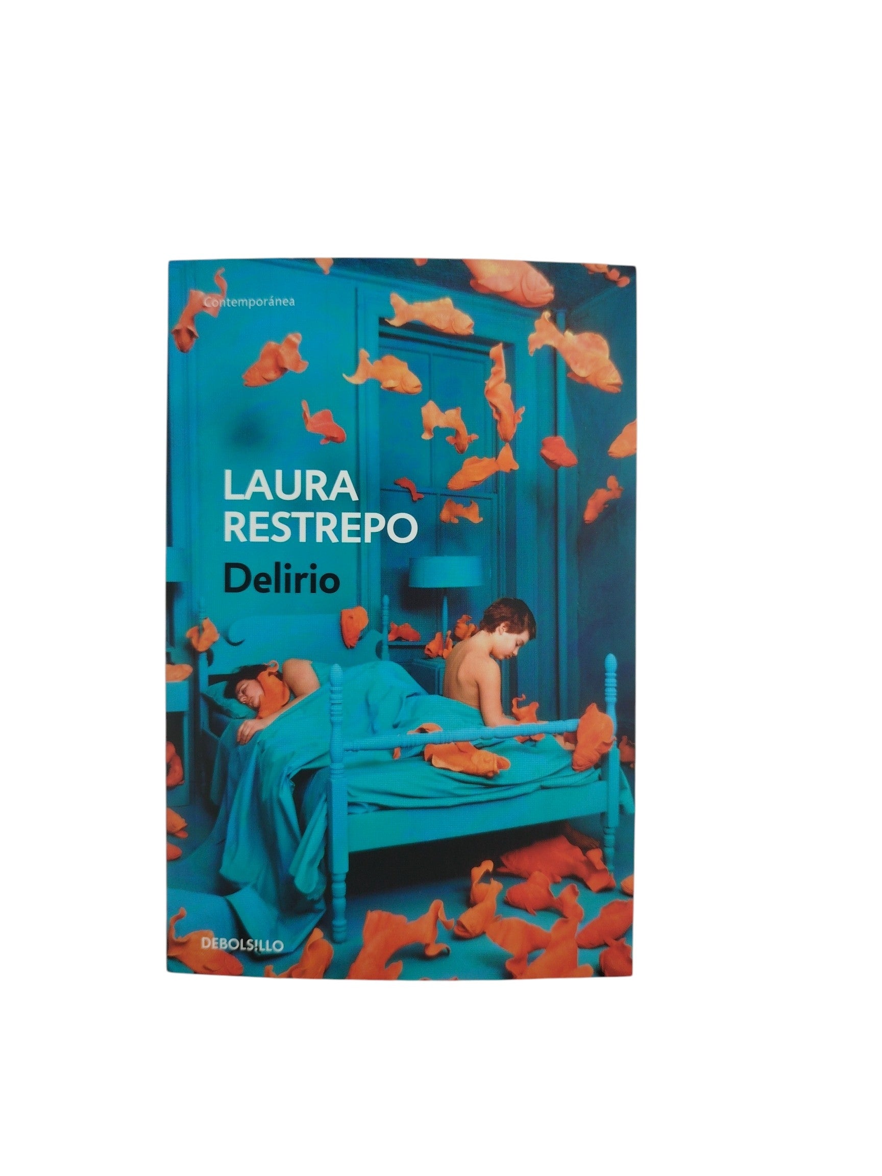 Delirio by LAURA RESTREPO