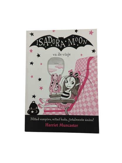 Isadora moon va de viaje by Harriet Muncaster