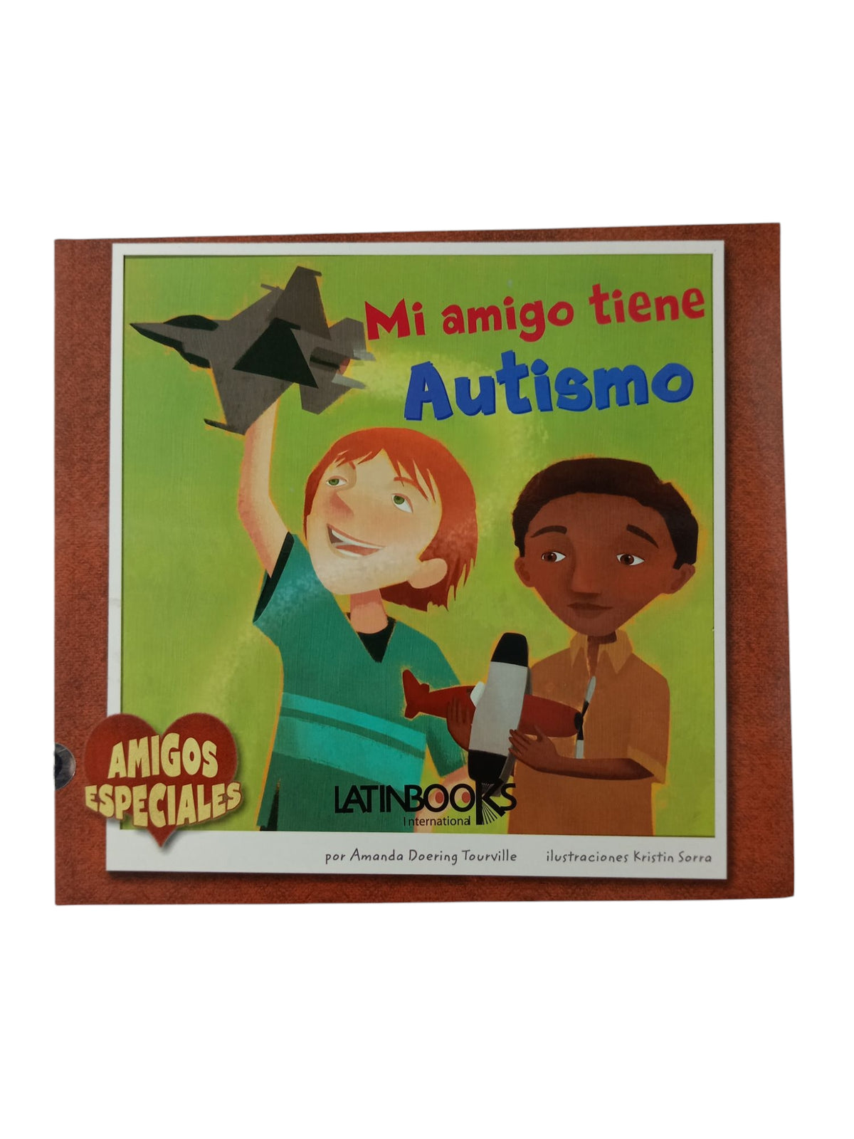 Mi amigo tiene autismo by Amanda Doering Tourville