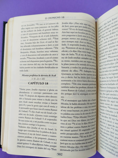 Biblia Dios me habla negra tapa dura borde dorado incluye libros deuterocanónicos