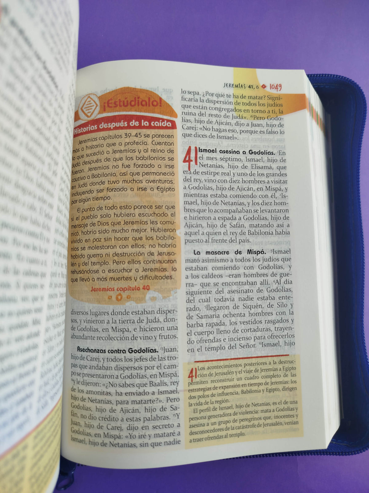 Biblia didáctica para jóvenes azul con cierre by Abriendo caminos