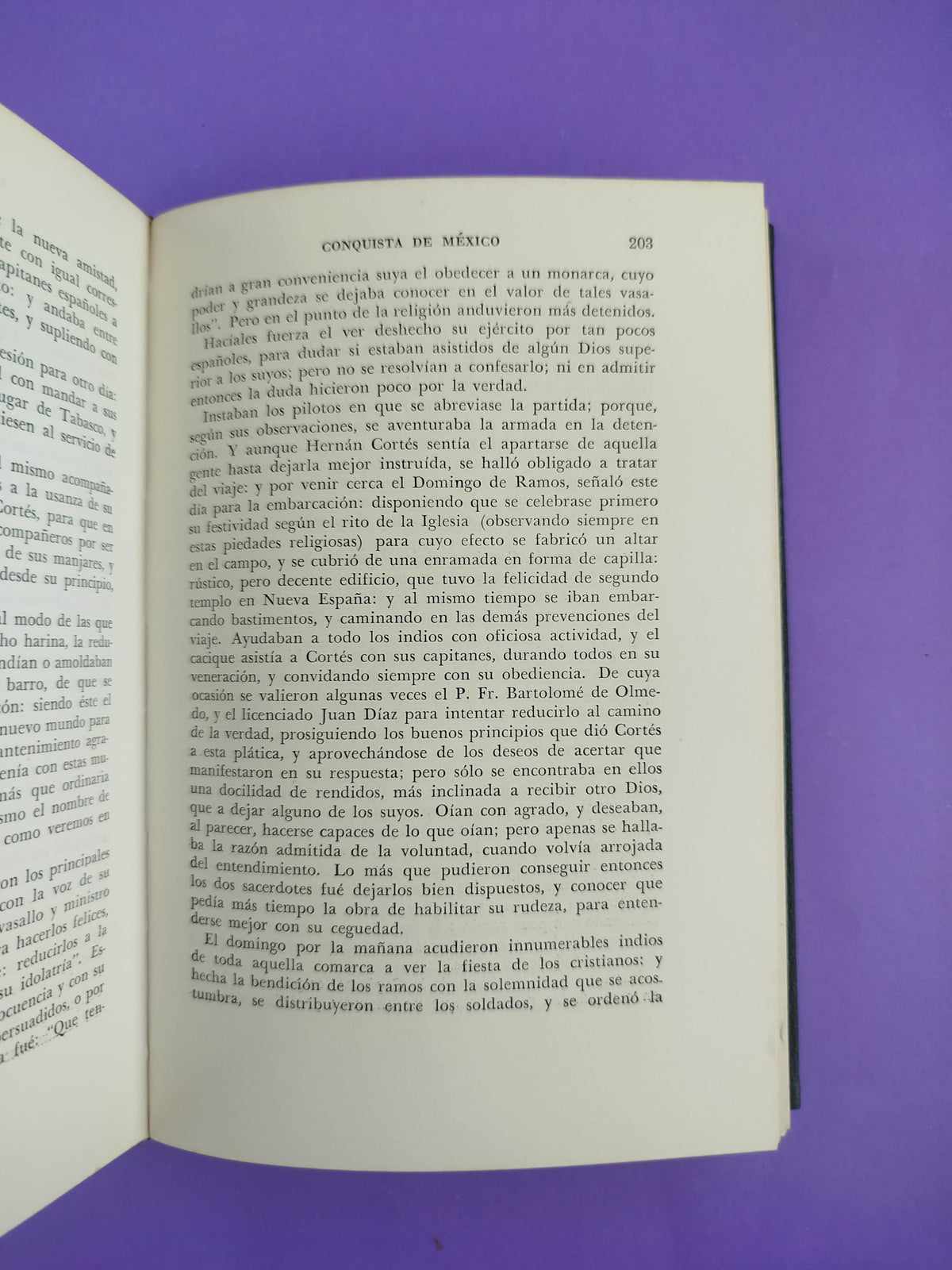 Historiadores de Indias by Varios