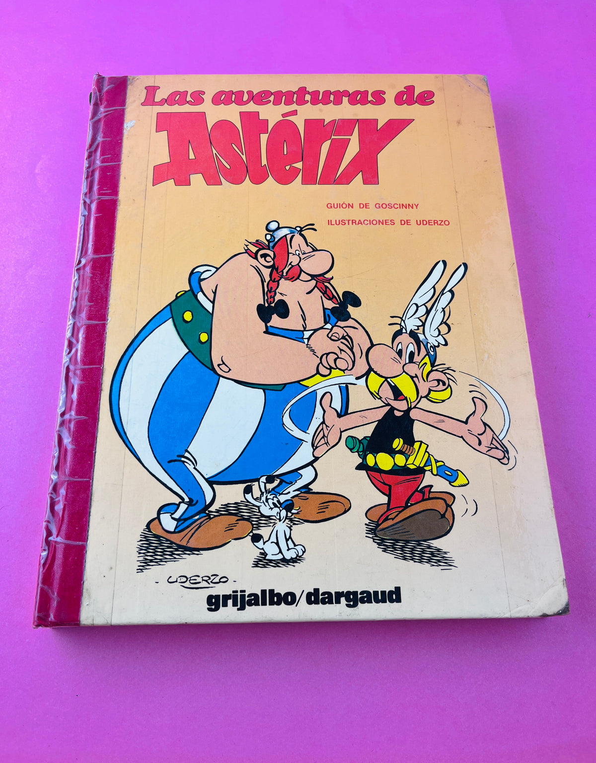 Las aventuras de astérix N.1 by Albert Uderzo Rene Goscinny