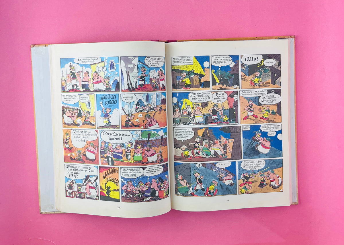 Las aventuras de astérix N.1 by Albert Uderzo Rene Goscinny