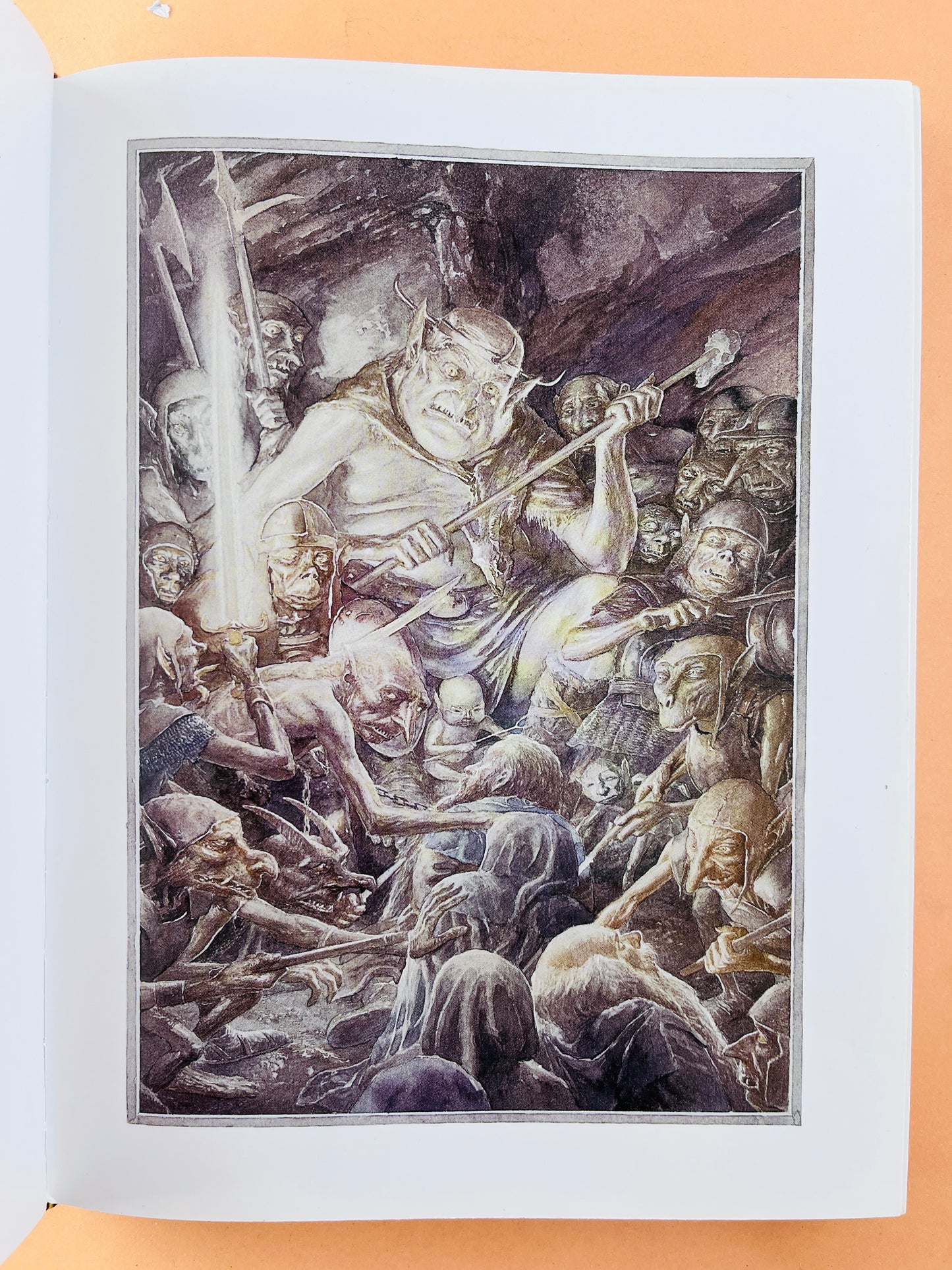 El hobbit ilustrado by J.R.R Tolkien
