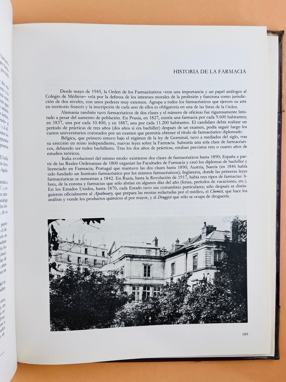 Historia de la Farmacia by Boussel