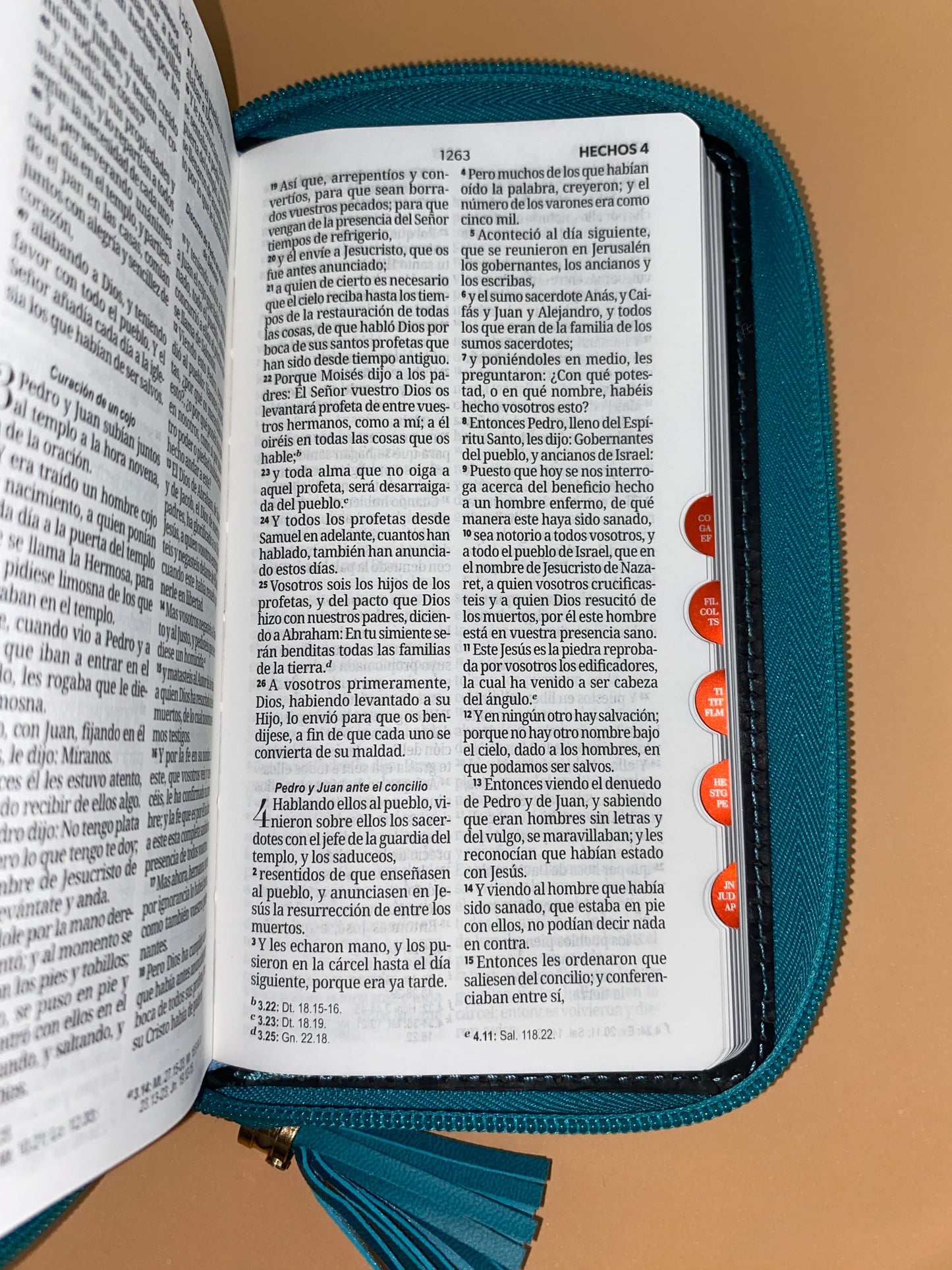 Biblia tipo chequera rvr 1960 con cierre e índice turquesa - blanco
