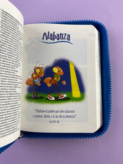 Biblia una historia de amor hormiguitas azul by Nuestra sagrada biblia
