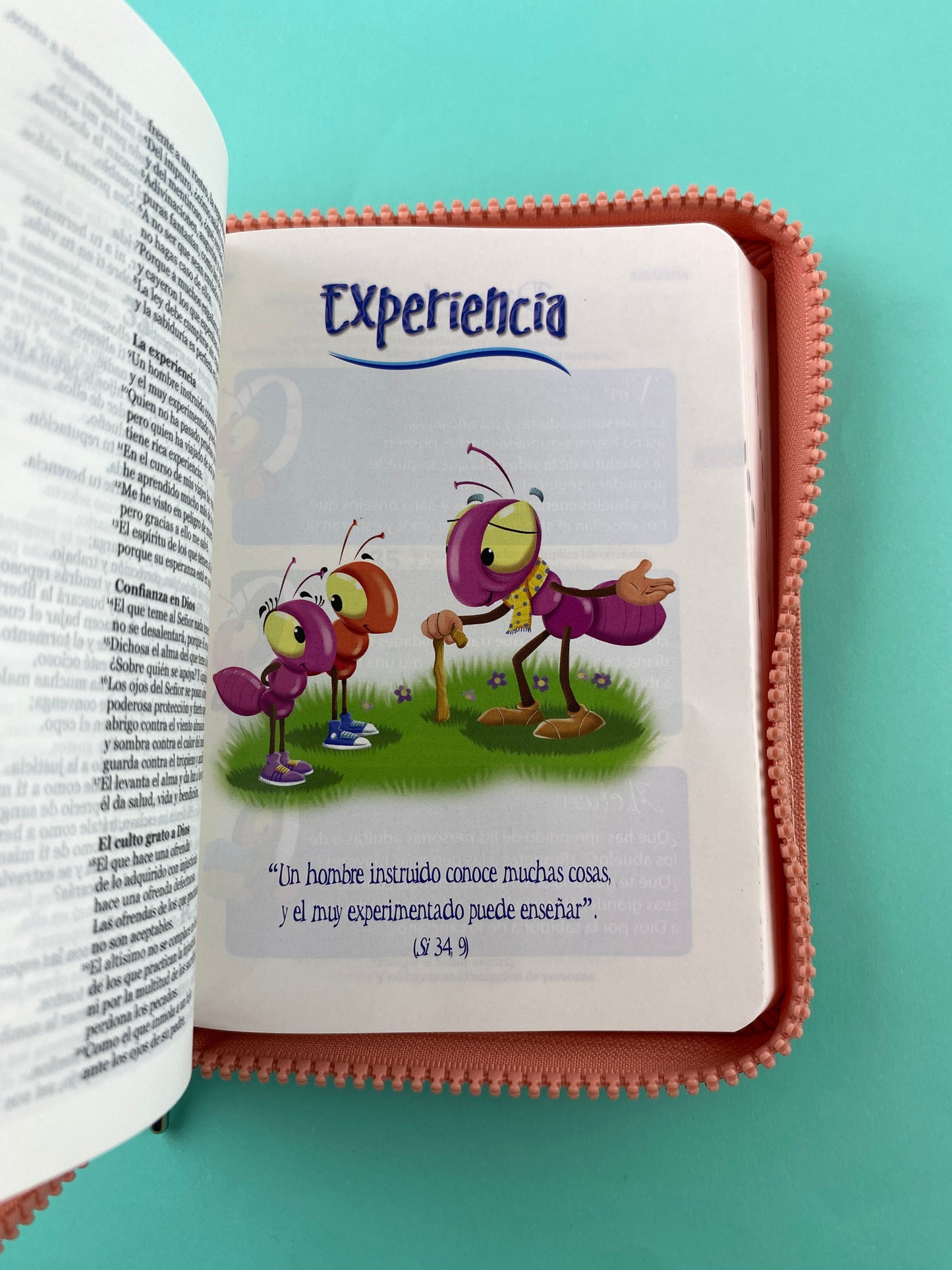 Biblia una historia de amor hormiguitas salmón by Nuestra sagrada biblia