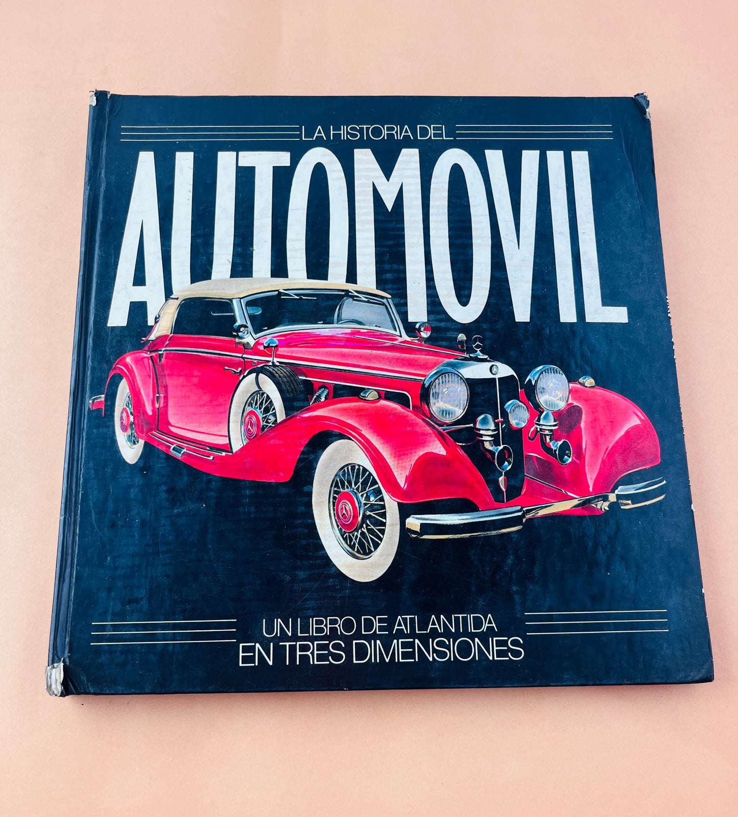 La historia del automovil un libro de atlántida en tres dimensiones
