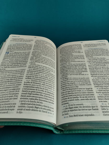 Biblia traducción en lenguaje actual 066 estrellas - verde agua marina / canto plateado by Lenguaje actual