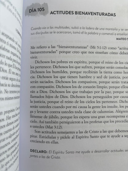 Cada Mañana Con Dios by Bestseller