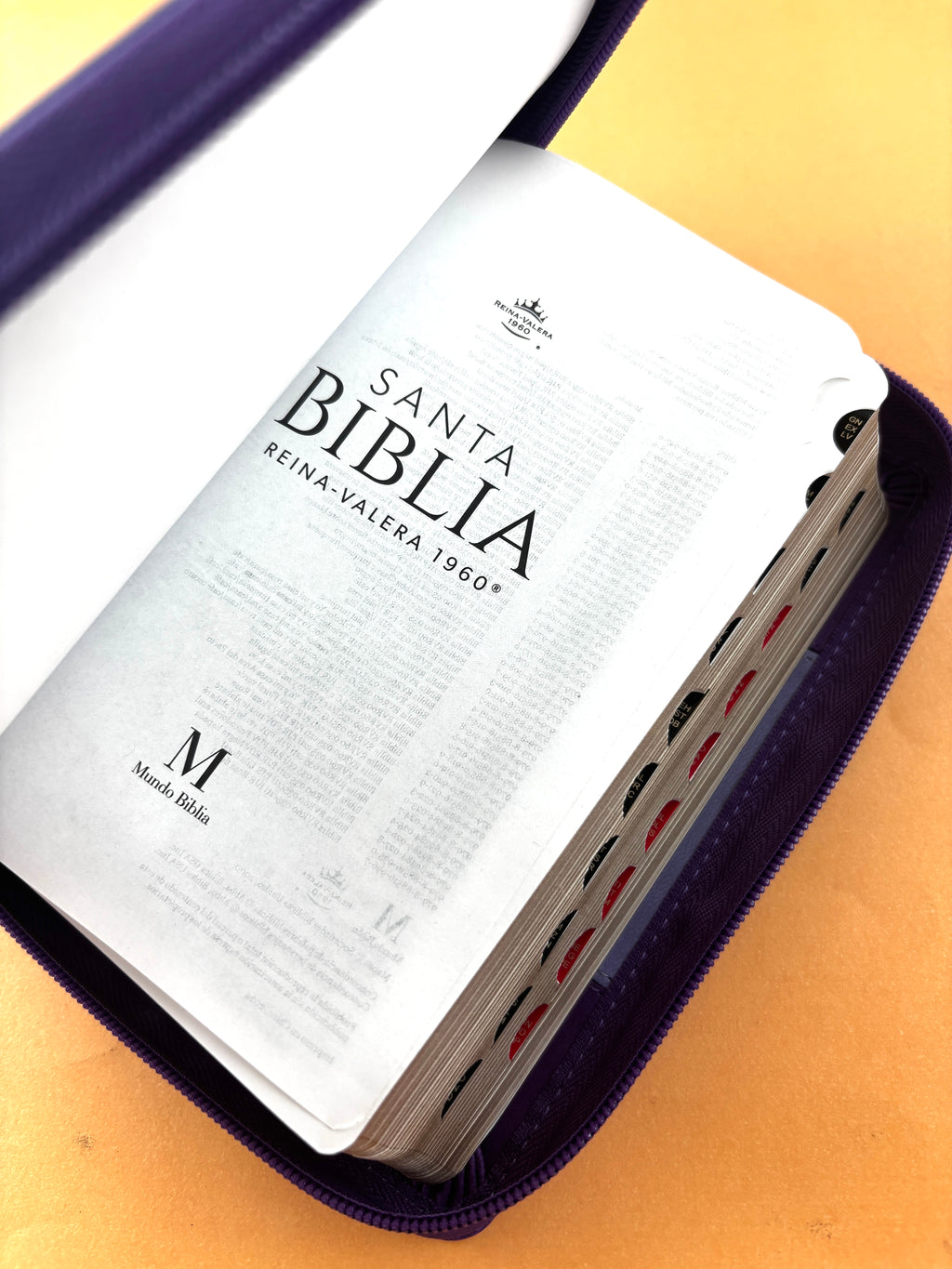 Biblia rvr 1960 bitono morado- lila letra grande con cierre e índice by Reina Valera 1960