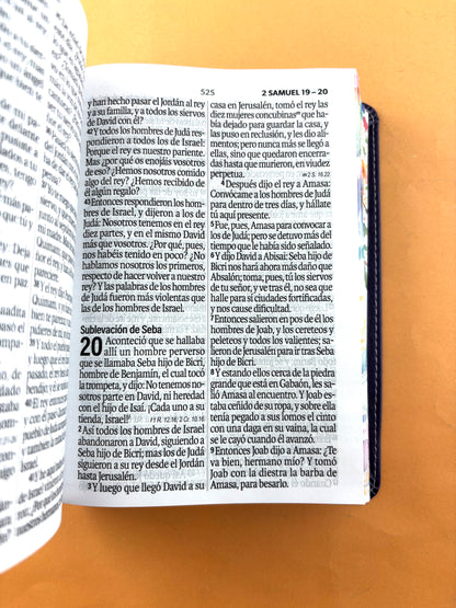 Biblia rvr 1960 letra grande morado-flores - canto decorado sin cierre by Reina Valera 1960