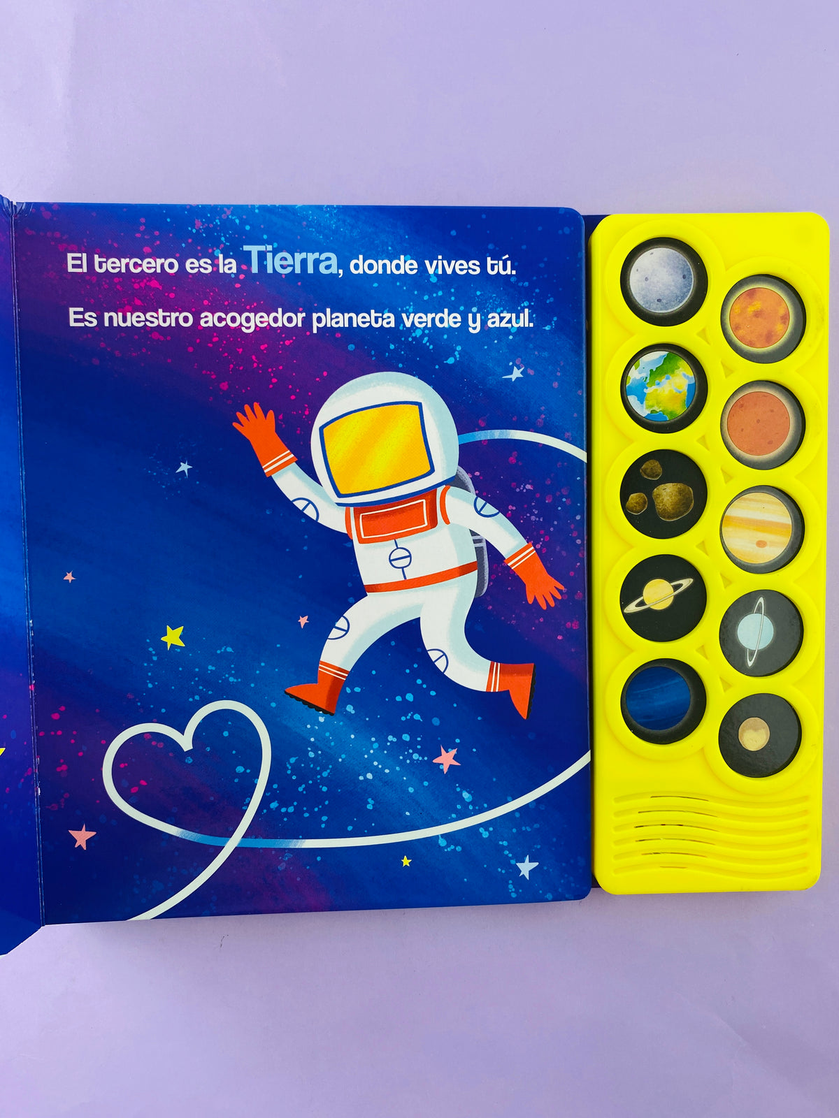 Alrededor del sol nuestro sistema solar by Erin Rose Wage
