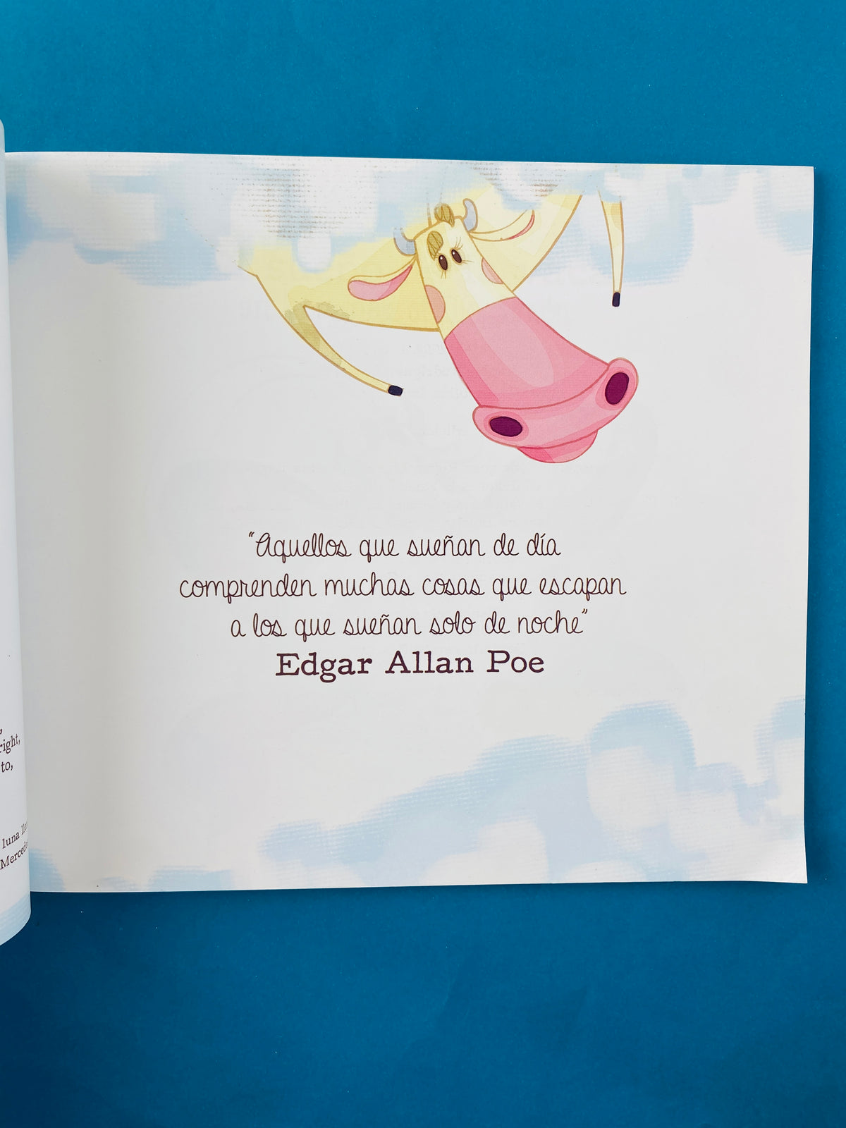 El sueño de la vaca by Ana Rodriguez