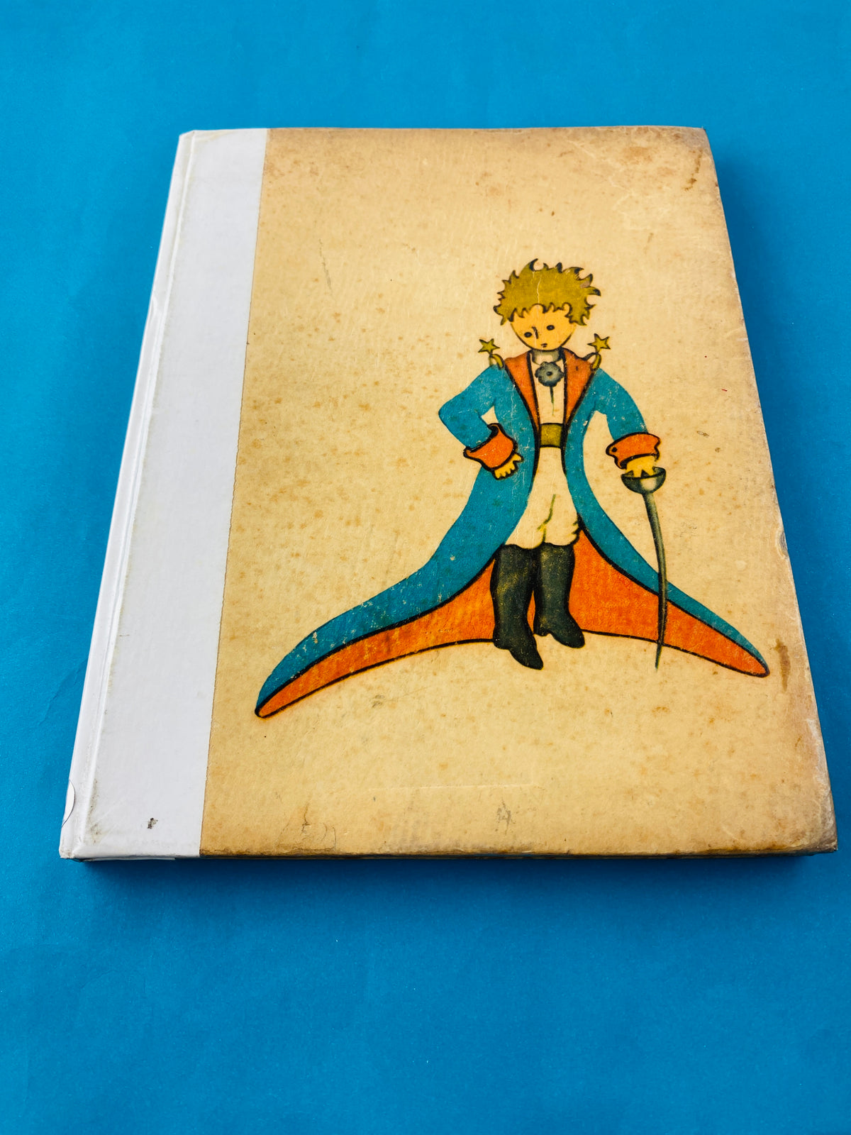 El principito by Antoine De Saint Exupéry