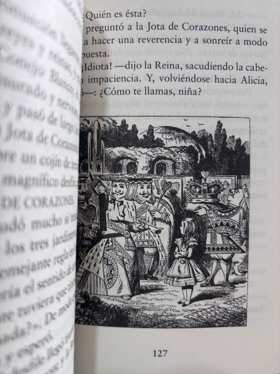 Alicia en el país de las maravillas by Lewis Carroll