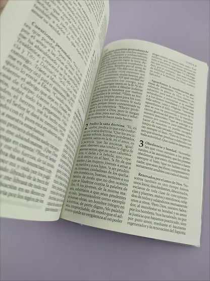 La sagrada biblia de américa