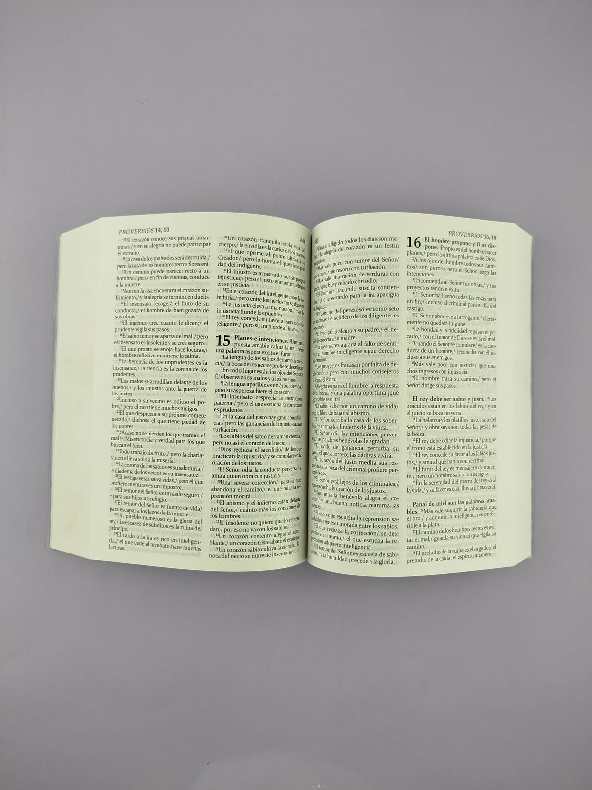 La sagrada biblia de américa by Equipo san pablo
