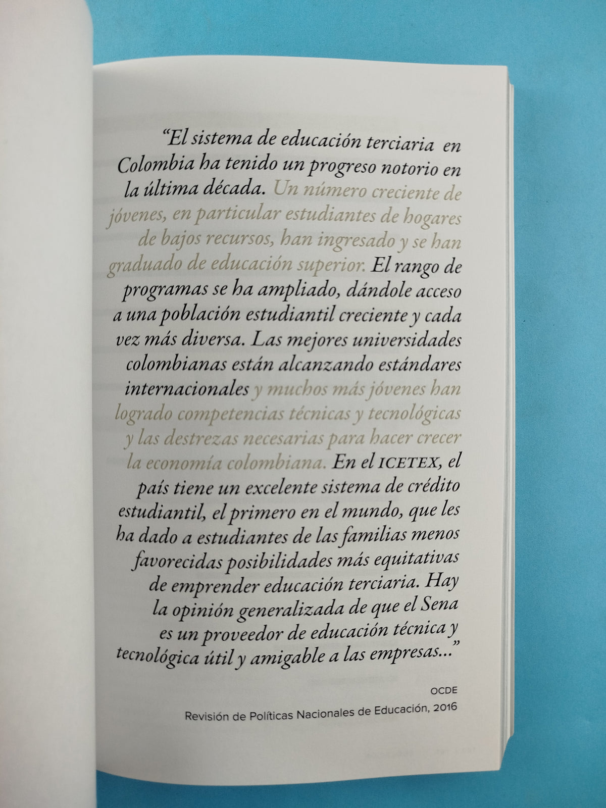 Un Mensaje Optimista Para un Mundo en Crisis by Juan Manuel Santos