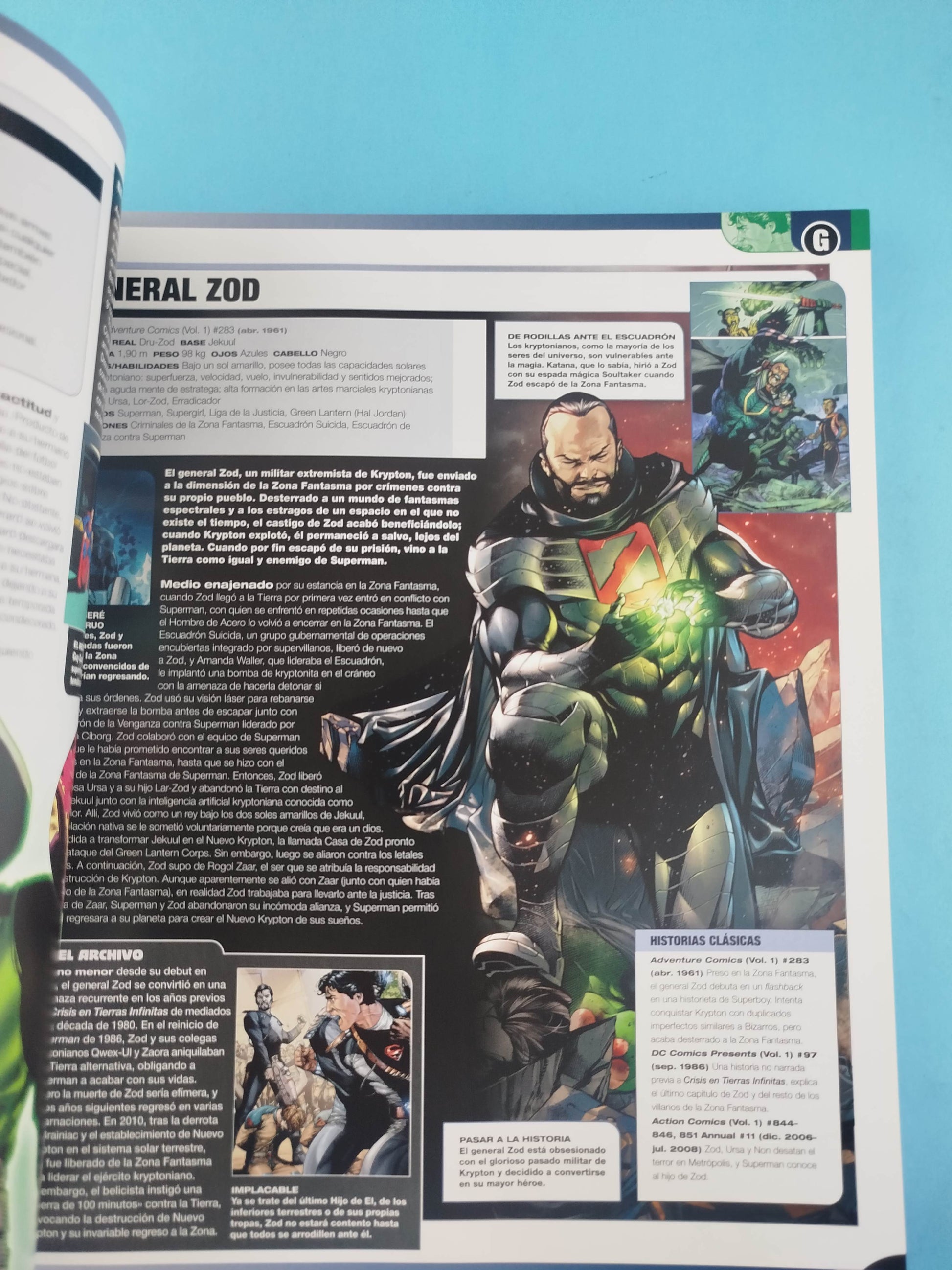 Dc Comics la Enciclopedia: La Guía Definitiva de los Personajes del Universo dc by Matthew K. Manning