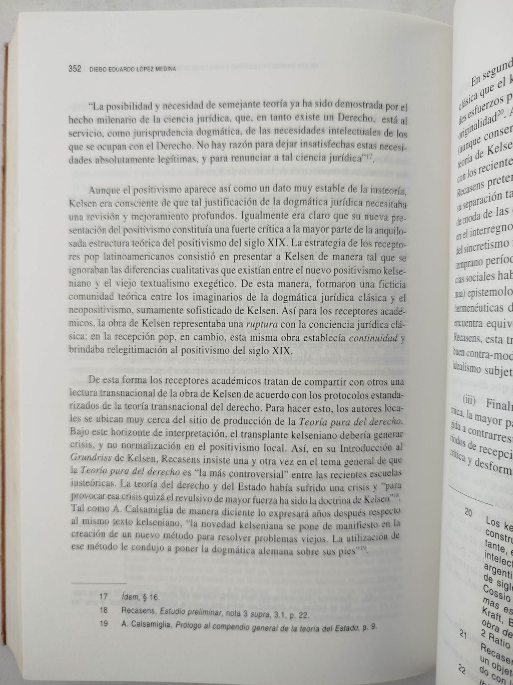 Teoría Impura del derecho la transformación de la cultura jurídica latinoamericana by Diego Eduardo López Medina
