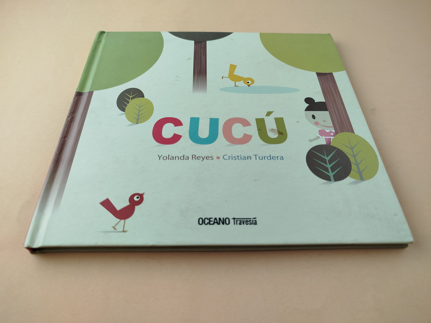 Cucú by Yolanda Reyes