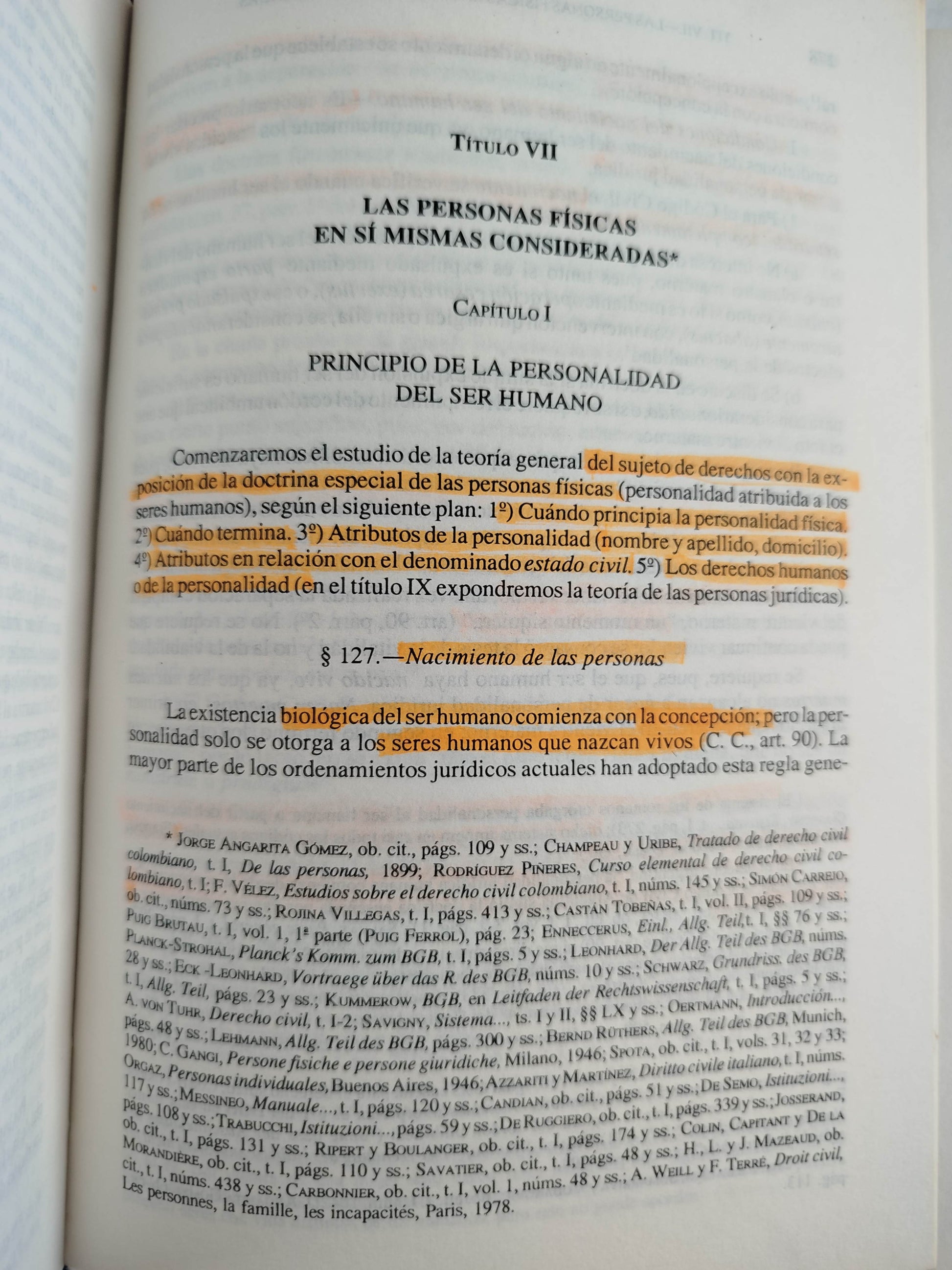 Derecho Civil parte general y personas decimotercera edición by Arturo Valencia Z Álvaro Ortiz M