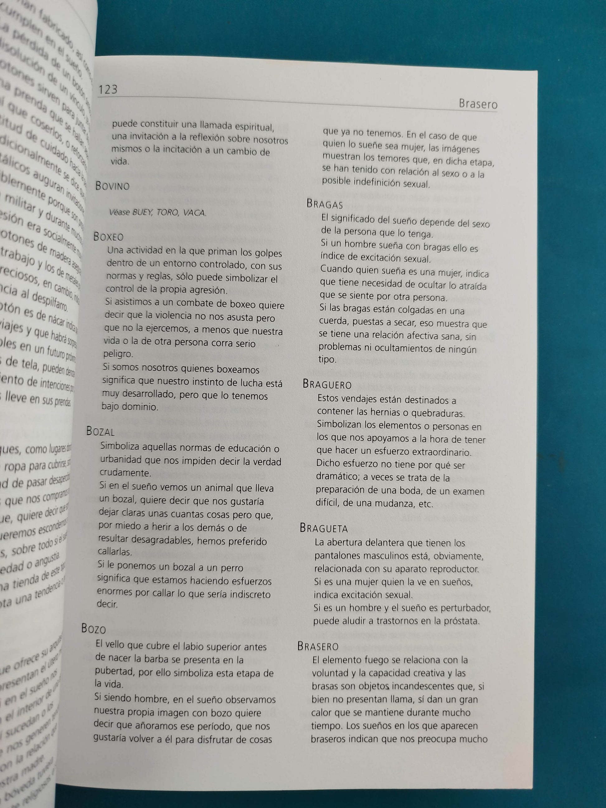 5.005 sueños interpretados by Lucrecia Pérsico