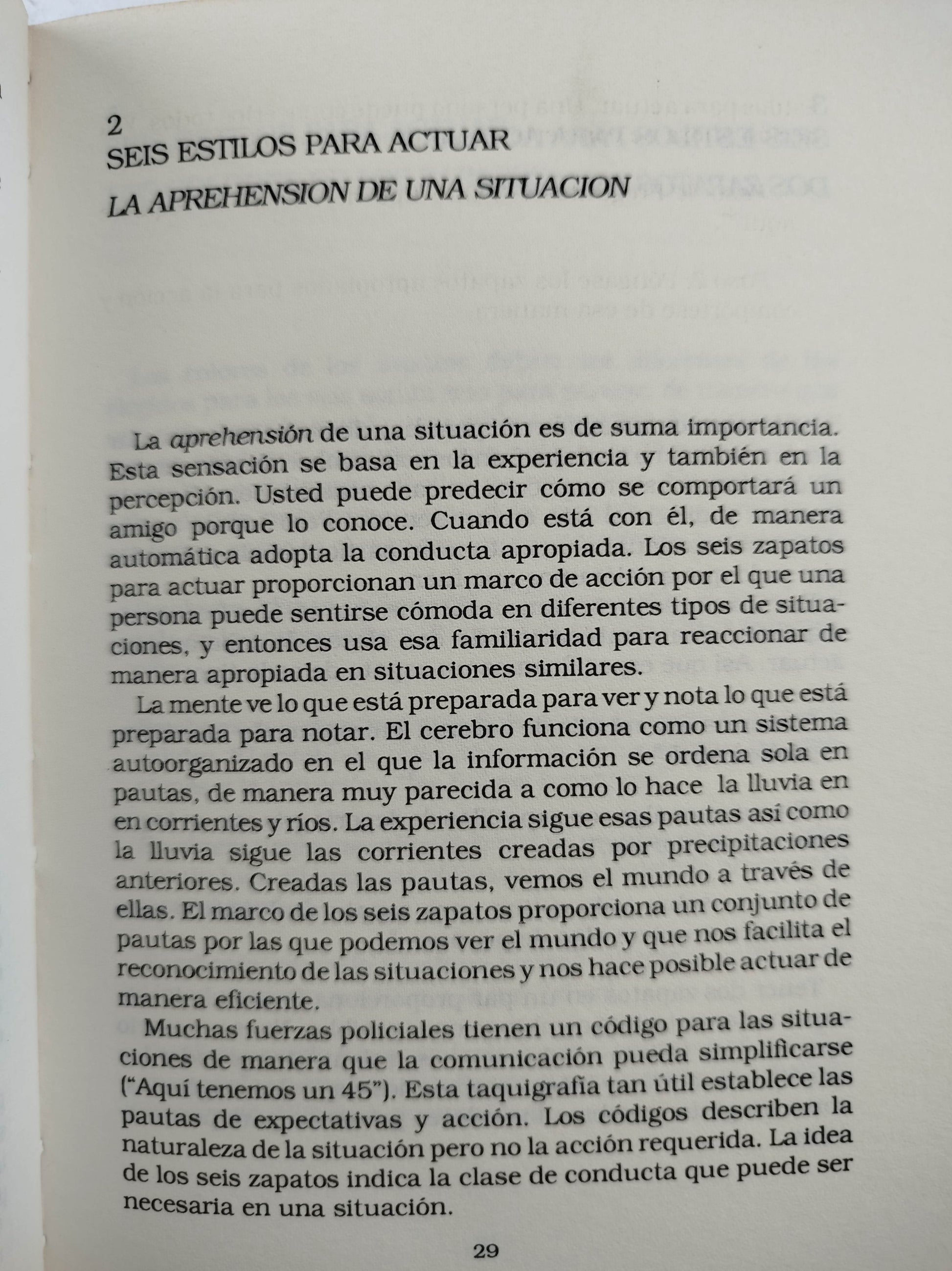 Seis pares de zapatos para la accion by Edward De Bono