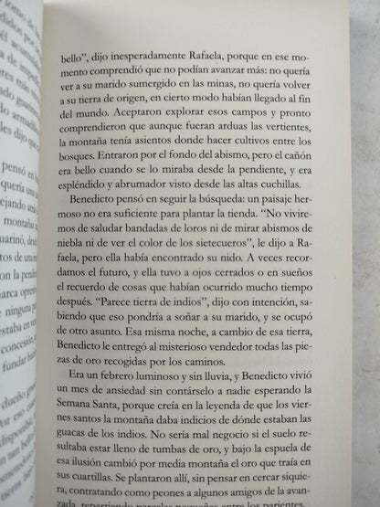 Guayacanal by William Ospina