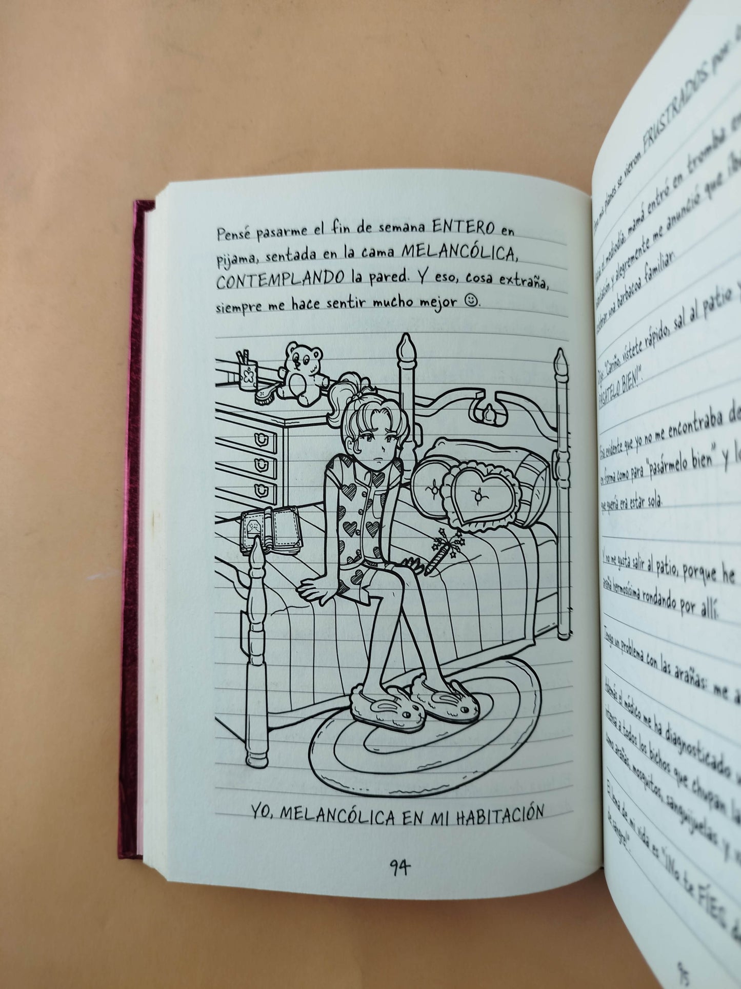 Diario de Nikki 1 Crónicas de una Vida muy Poco Glamurosa by Rachell Rennée Russell