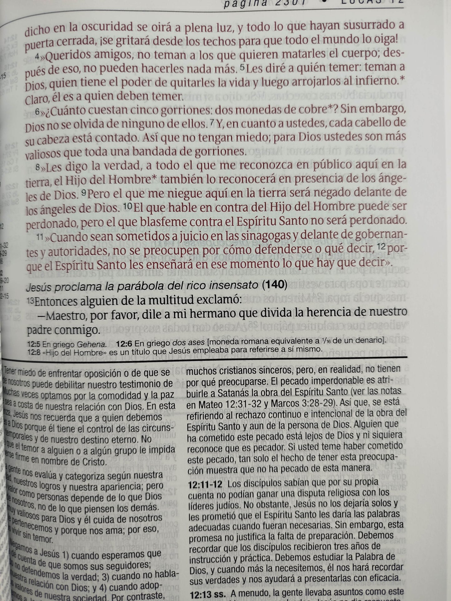 Biblia de estudio diario vivir pasta dura letra grande by Tyndale