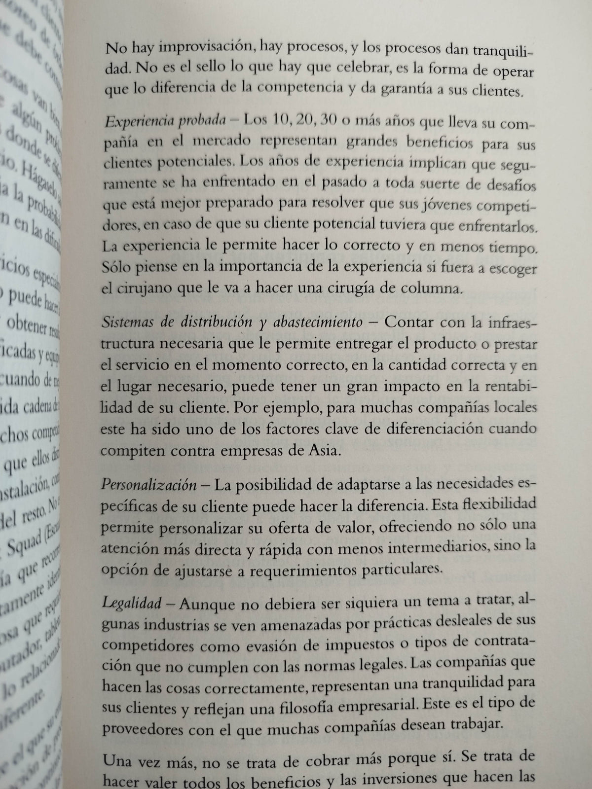 Bueno bonito y carito by David Gomez