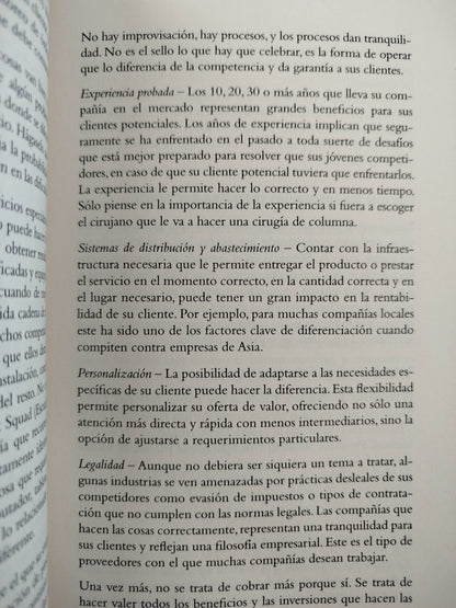 Bueno bonito y carito by David Gomez