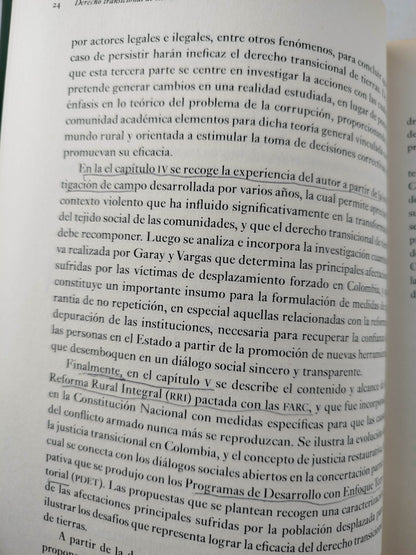 Derecho transicional de tierra by Sergio Roldán Zuluaga