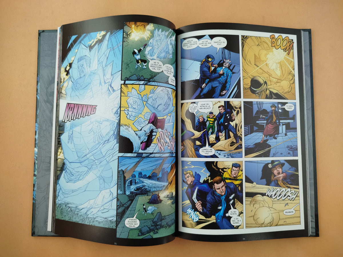 Flash La Guerra De Los Villanos No. 43 by Geoff Johns