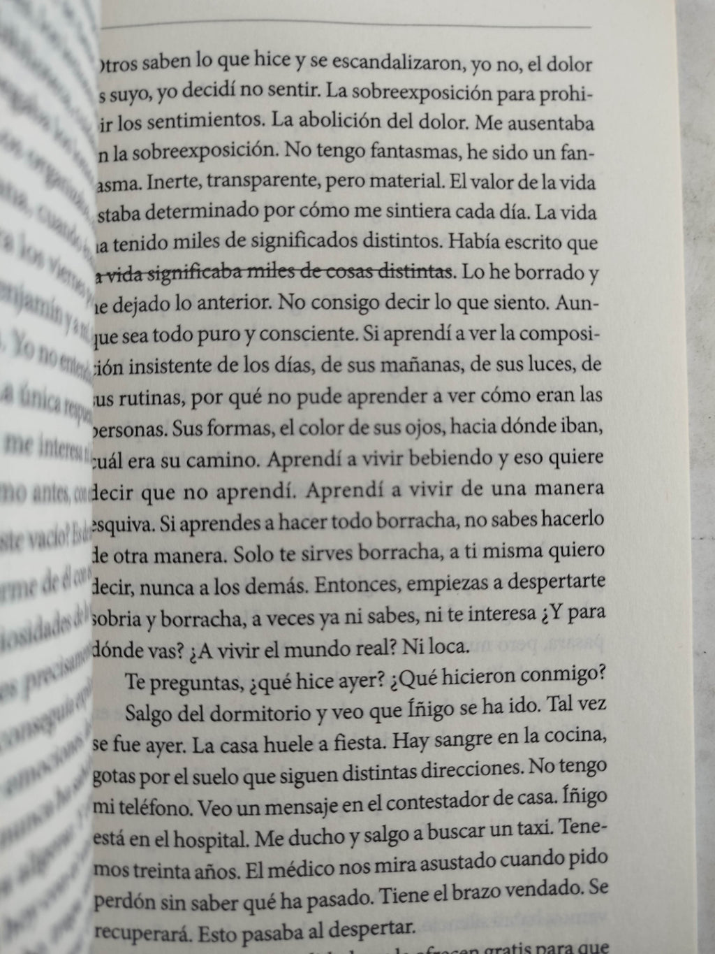 Las manos en los bolsillos by Jaime Arrancó Montoliu