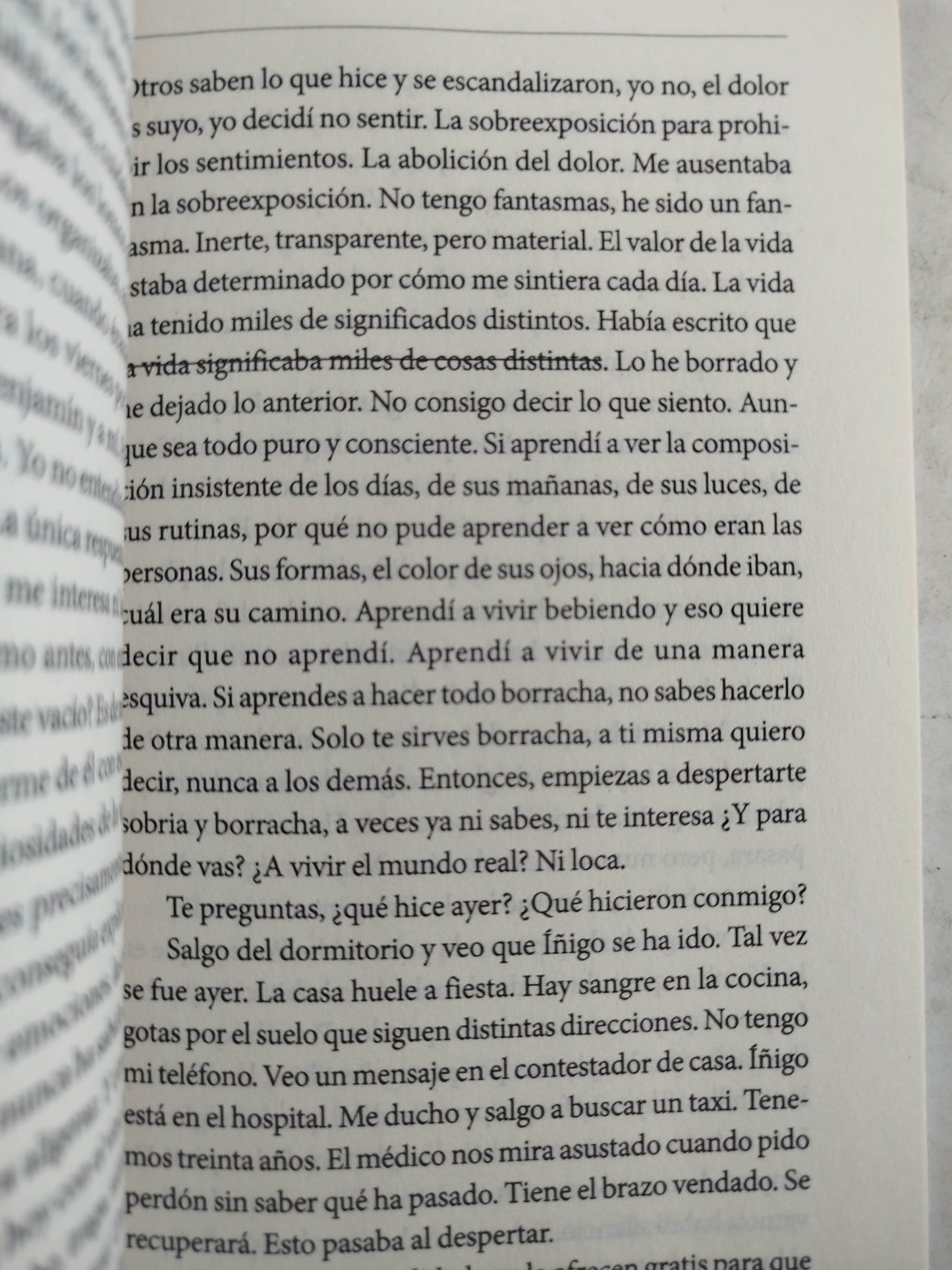 Las manos en los bolsillos by Jaime Arrancó Montoliu