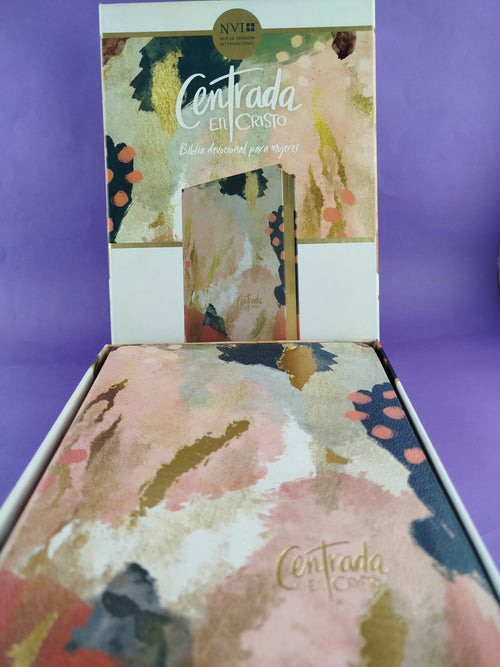 Biblia Devocional Para Mujeres Centrada En Cristo Nvi by libreriatroya.com