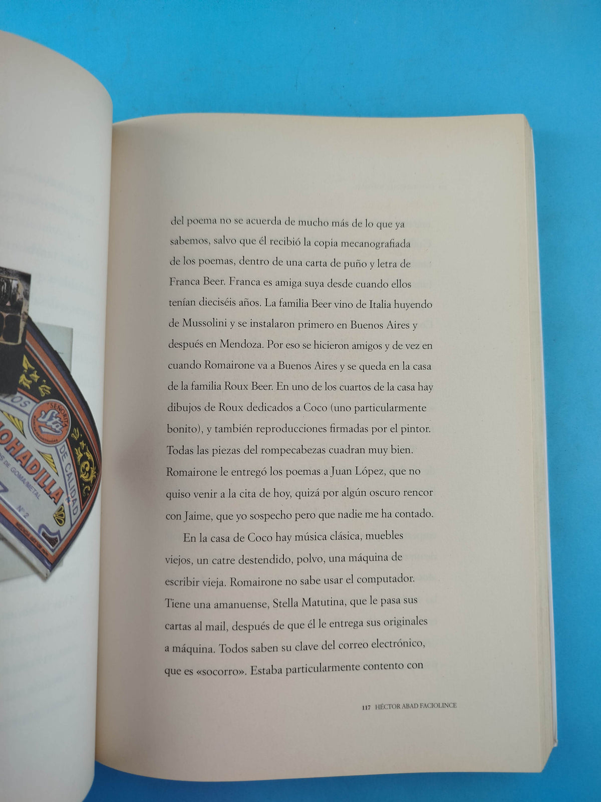 Traiciones de la memoria by Héctor Abad Faciolince