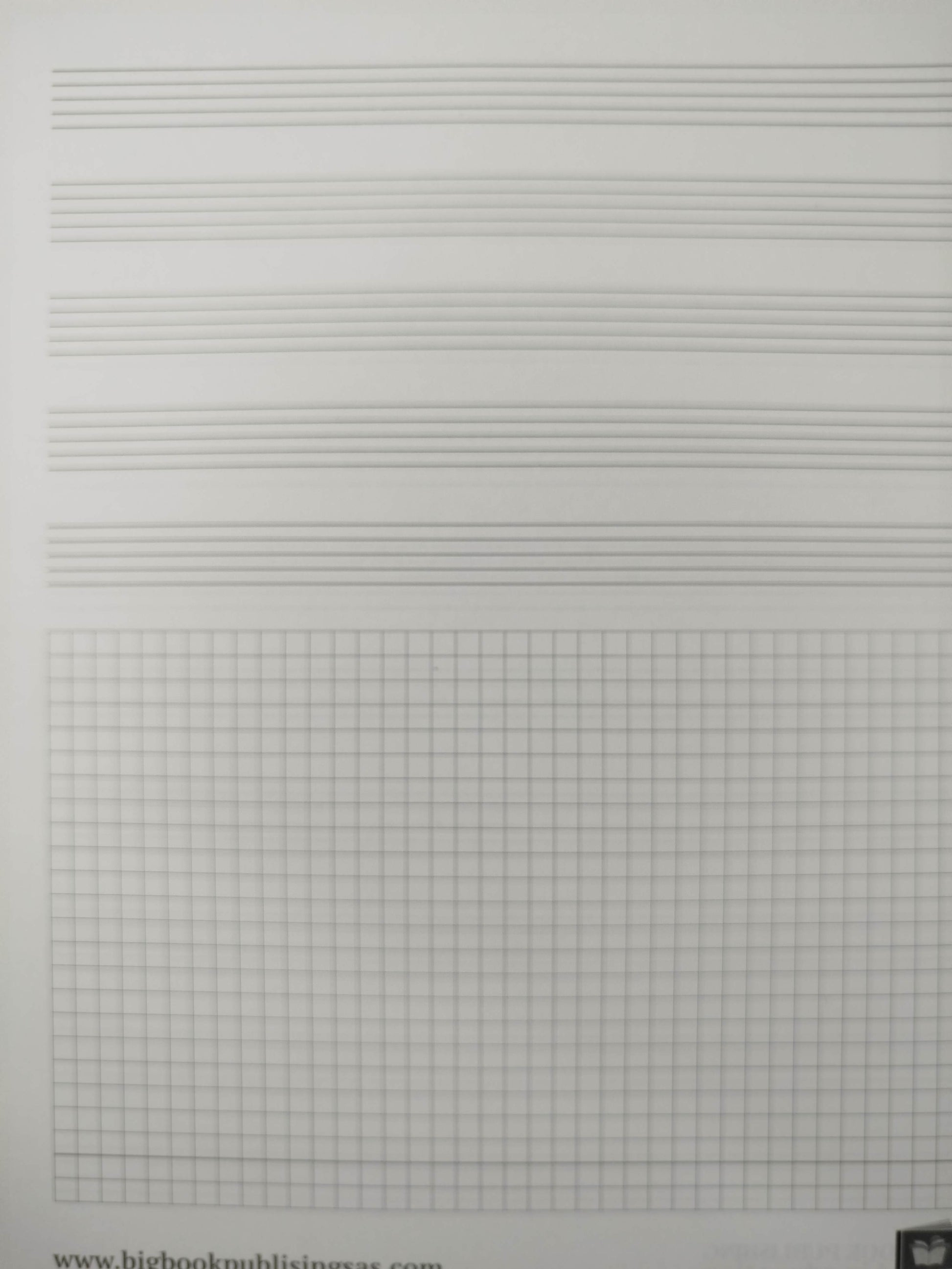 Cuaderno pentagramado big book publihing by Varios