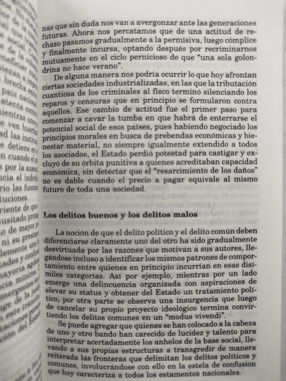 En Que Momento Se Jodio Colombia by varios autores