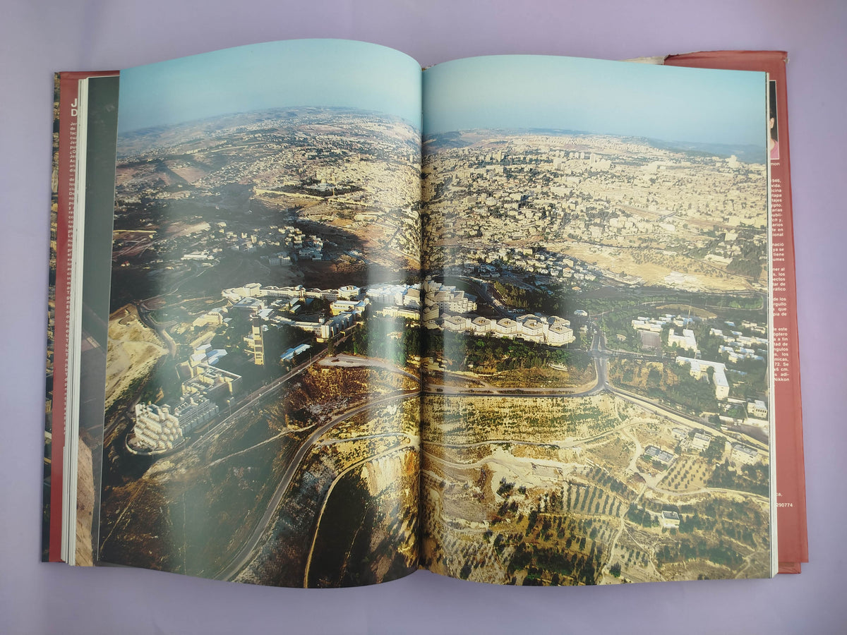 Jerusalén de los cielos: La ciudad eterna a vista de pájaro by Moshé Milner