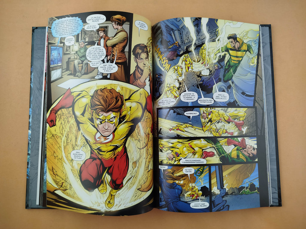 Flash La Guerra De Los Villanos No. 43 by Geoff Johns