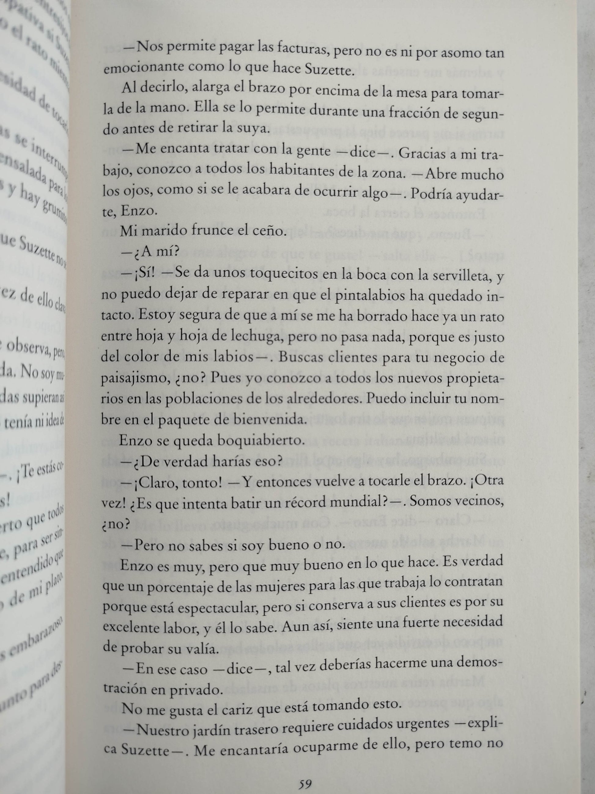 La Empleada te vigila by Freida Mcfadden
