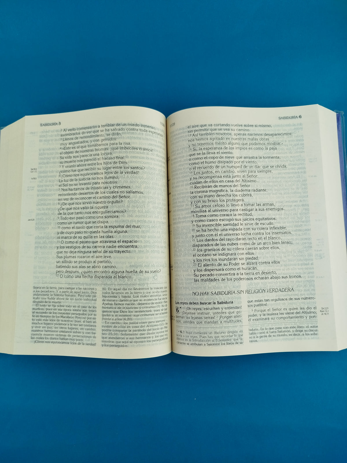 Biblia Latinoamericana Pastoral Pasta Blanda by libreriatroya.com